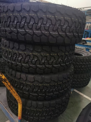 325-95R21 إطارات المركبات العسكرية