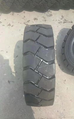 إطارات الشاحنات الصناعية