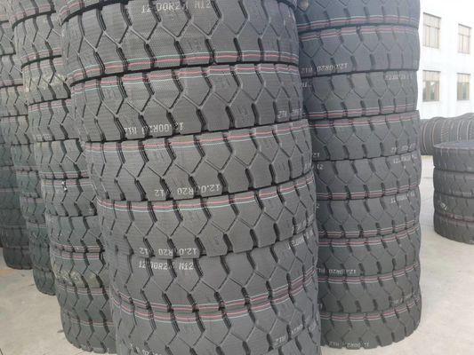 1200R20 إطارات شاحنات ثقيلة